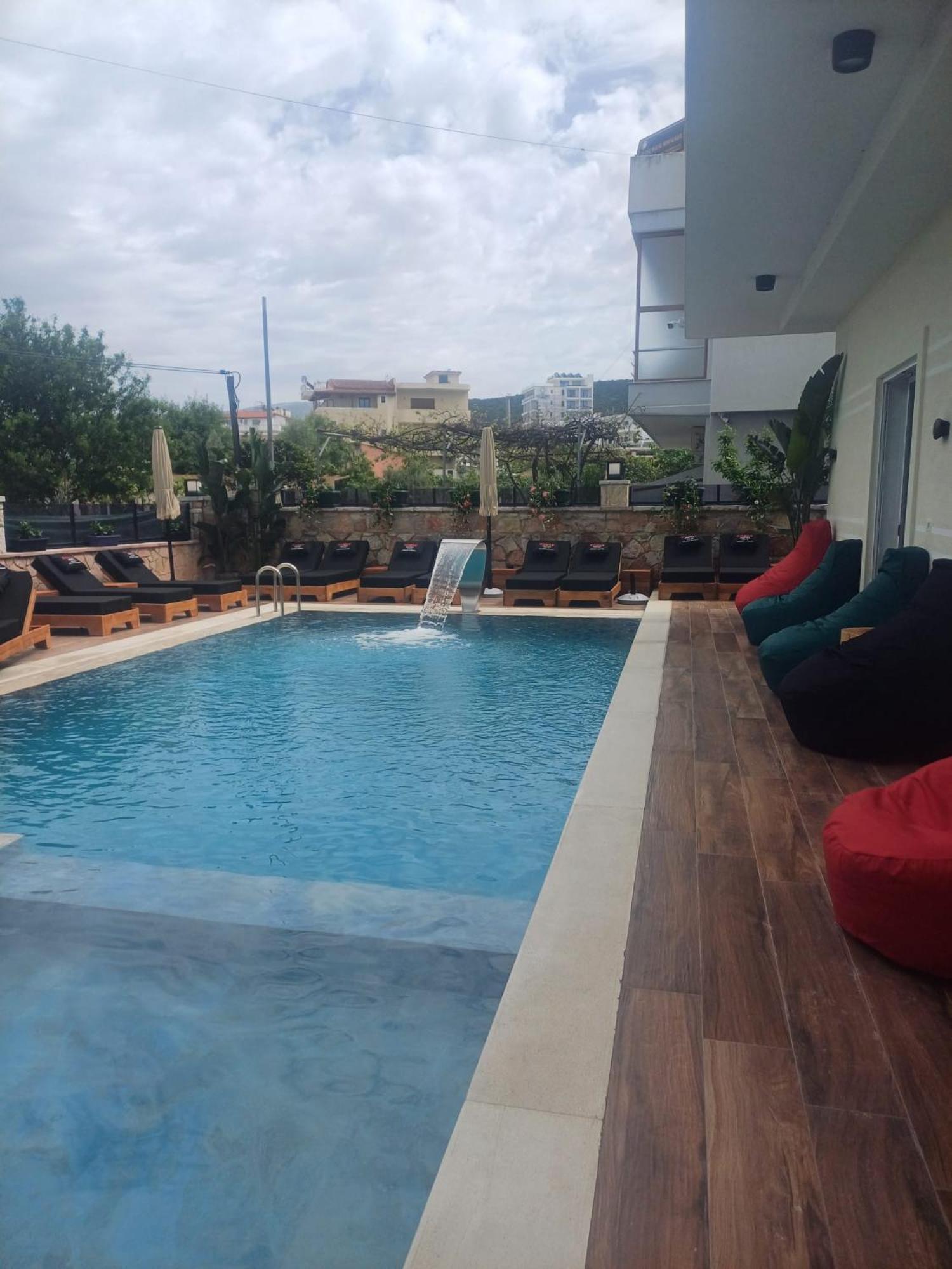 Hotel Eagle Ksamil Extérieur photo